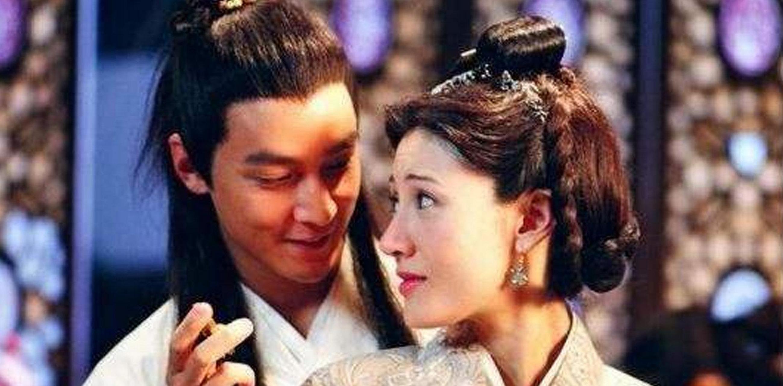 明朝,花魁杜十娘给了心上人150两银子,让他凑够300两银子来赎她.