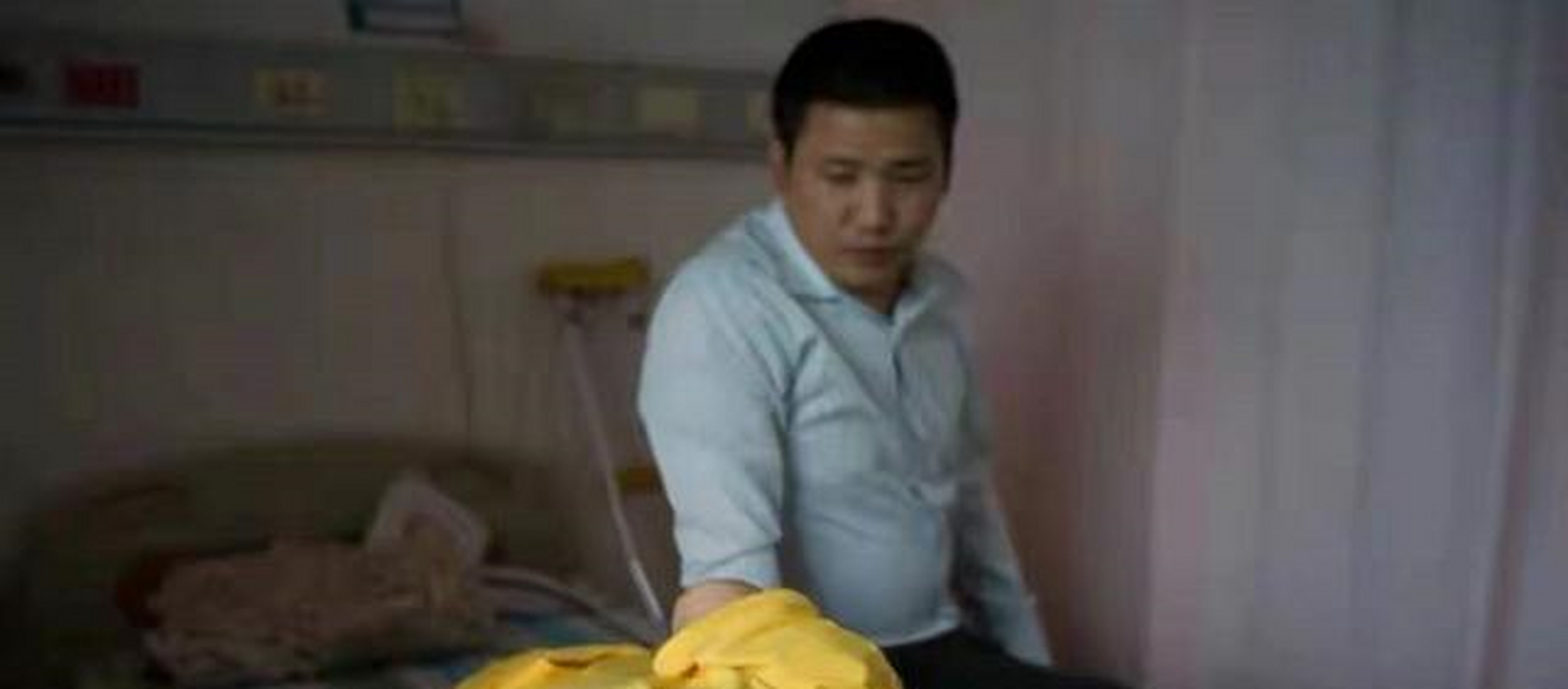 段能凯和胡陆,相识于一个残疾人交友网,他们克服了重重阻碍才走到了一