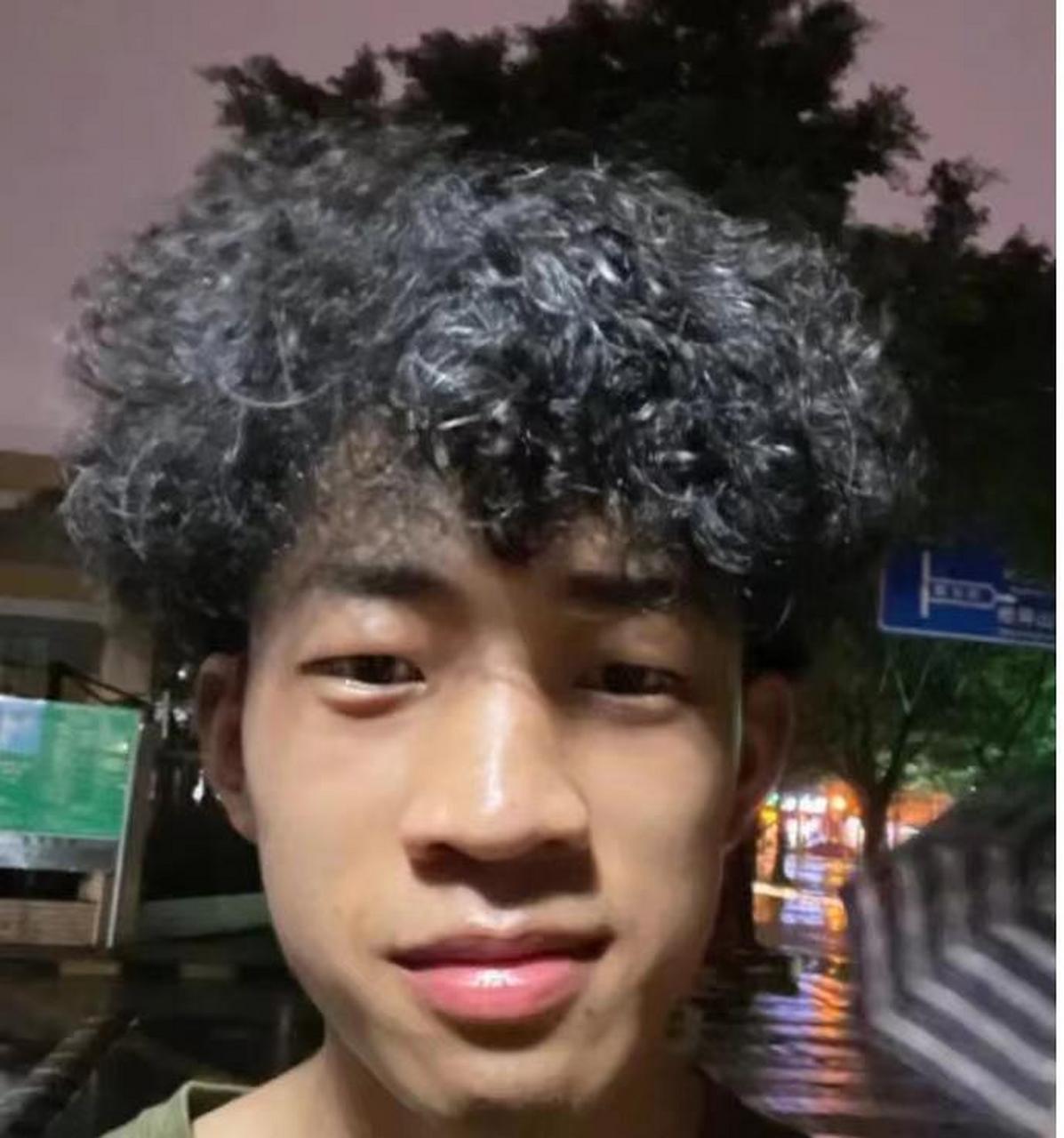 步惊云同款发型?