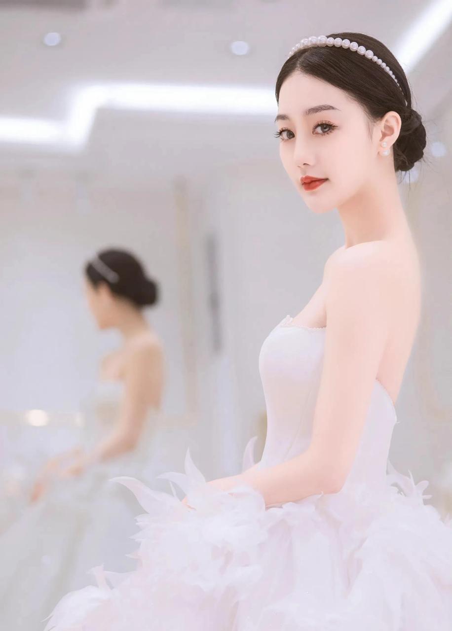 领动计划# 王栩   世上有太多孤独的人,害怕踏出第一步 [玫瑰]