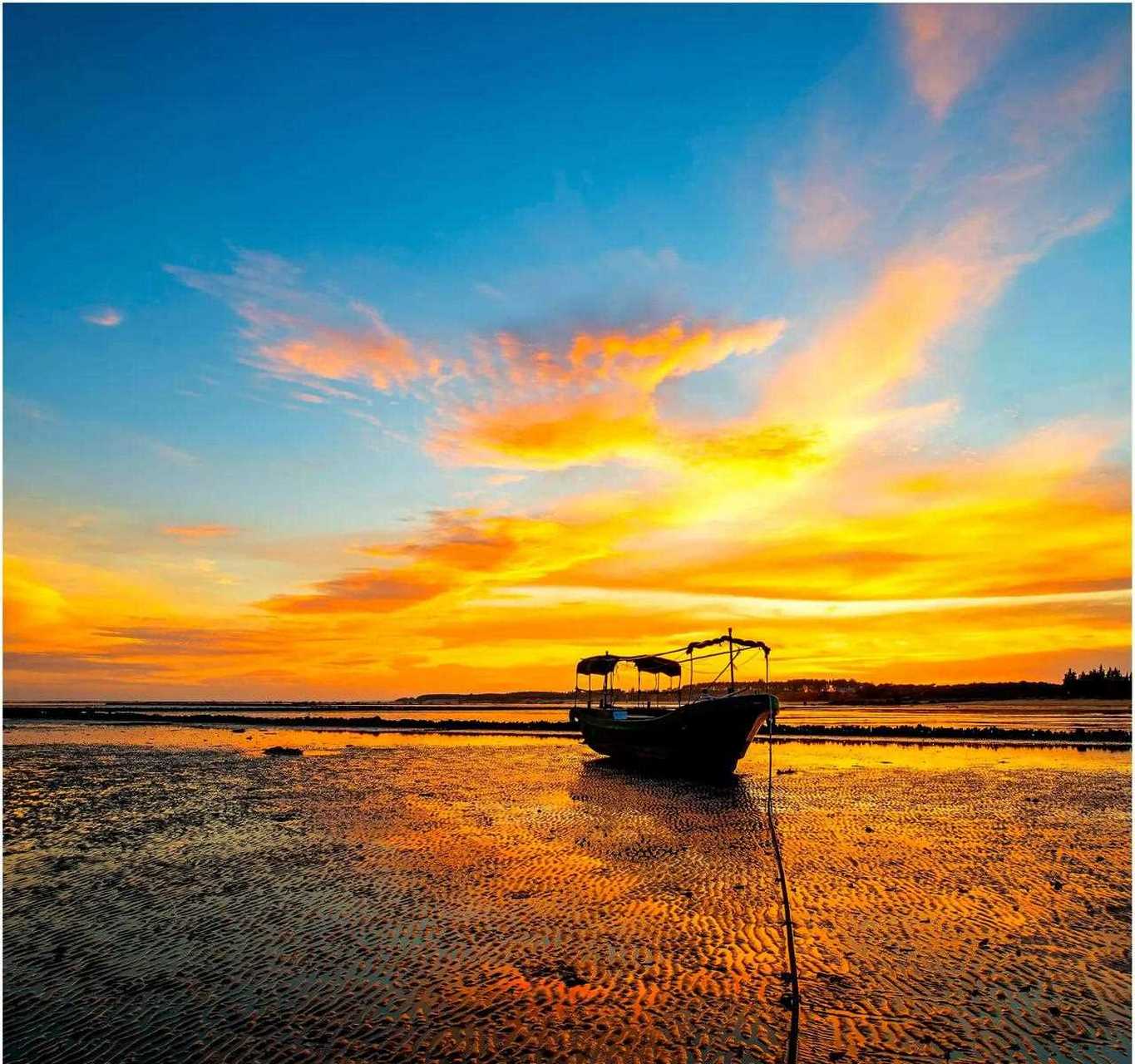 《夕霞金滩》  年摄于湛江东海岛.  摄影[比分]