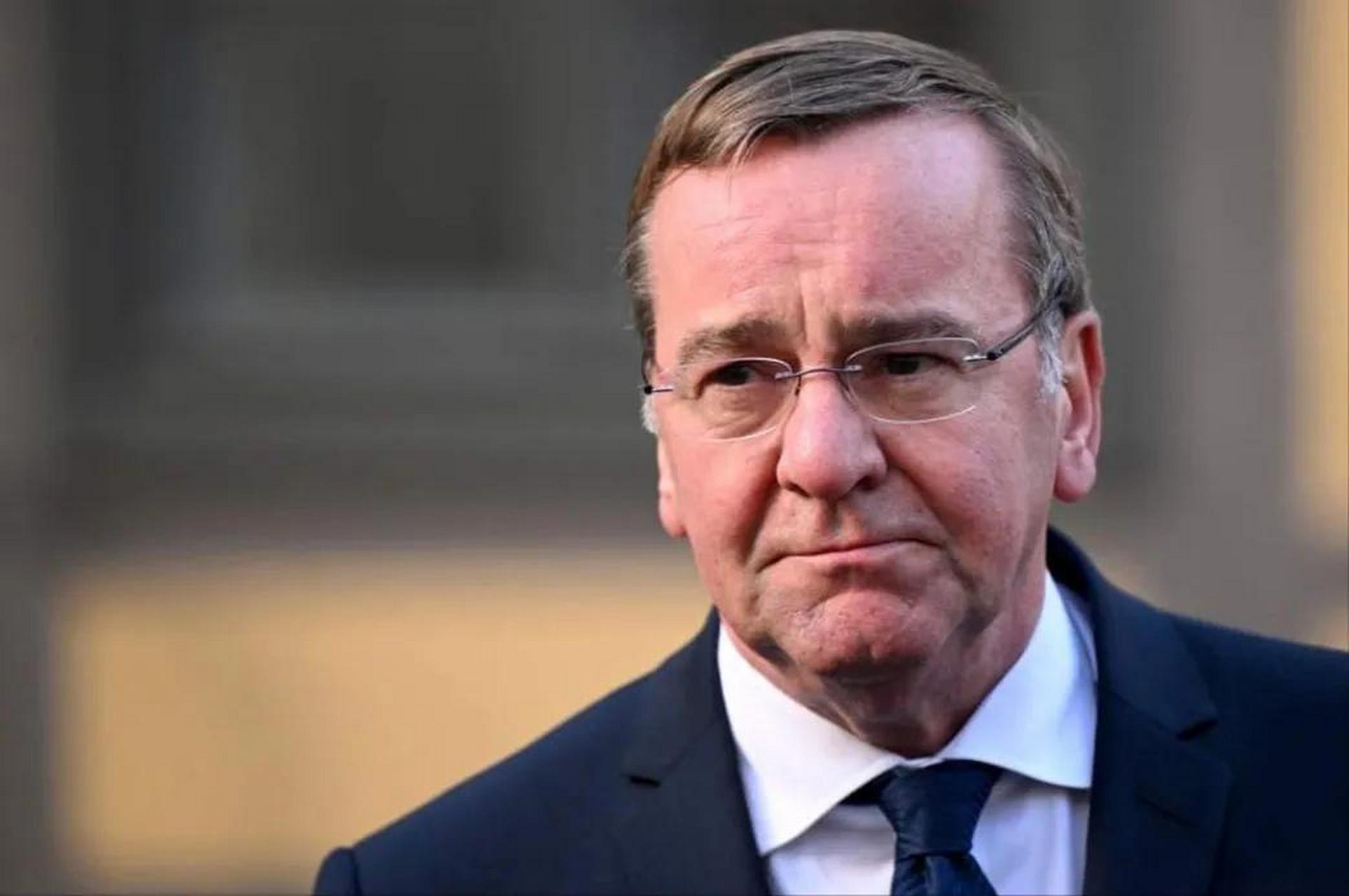 德国国防部长:德国计划向乌克兰援助多达 80 辆豹 1 坦克 德国计划向