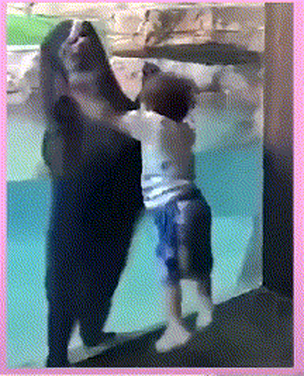 看到第二张笑了,兄弟,你简直就是女网红的眼中钉肉中刺