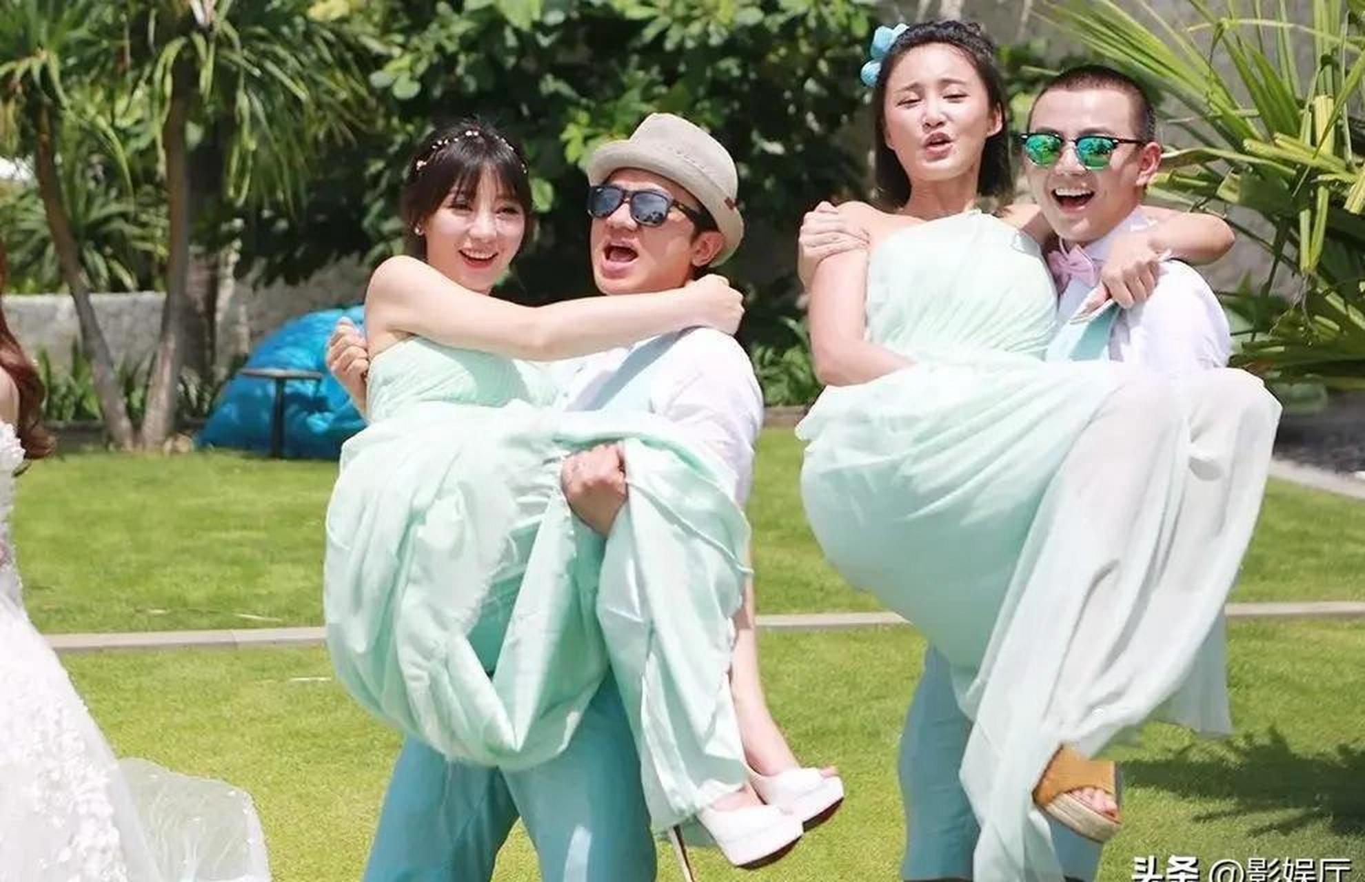 柳岩是一个在娱乐圈摸爬滚打多年的女星,她从一个主持人转型为演员