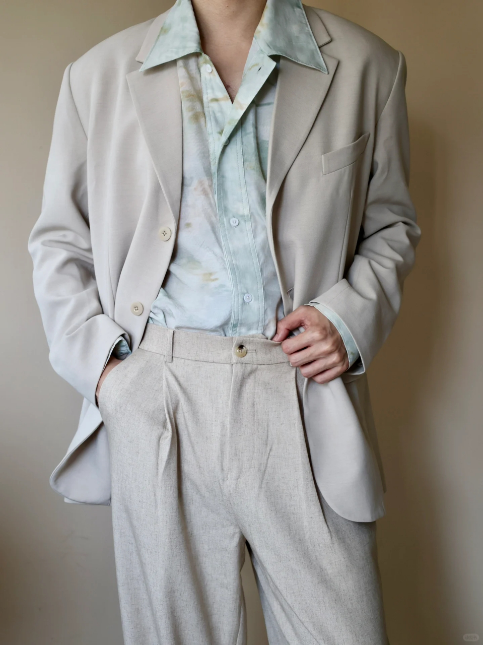 西装衬衫加西裤 穿了两年还穿不腻的搭配 记得刚开始感兴趣穿搭的时候