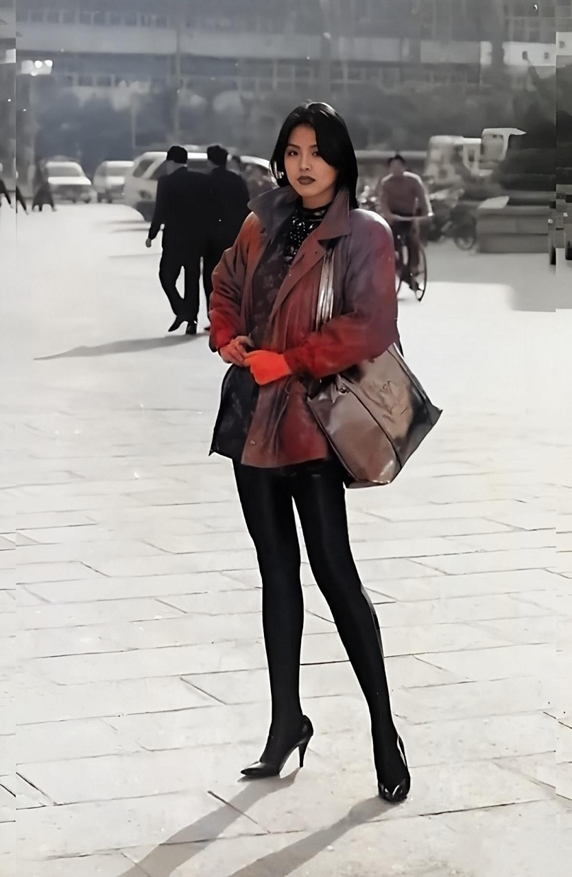 20世纪90年代的广州是一个工作天堂,许多年轻人离开家园去追求自己的