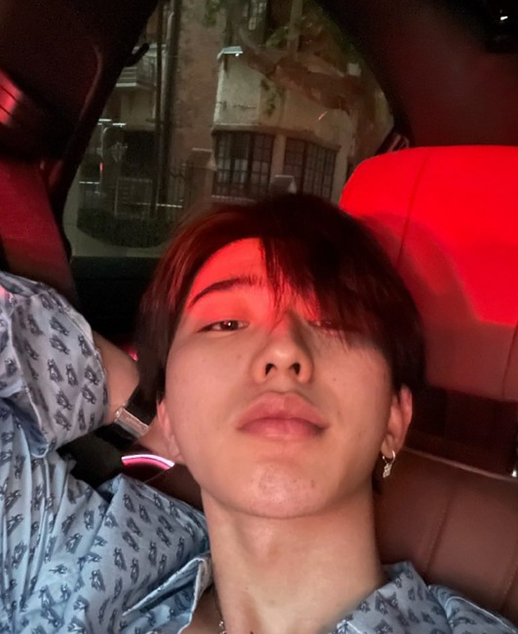 蔡徐坤这张素颜照显出痞帅的气质有木有