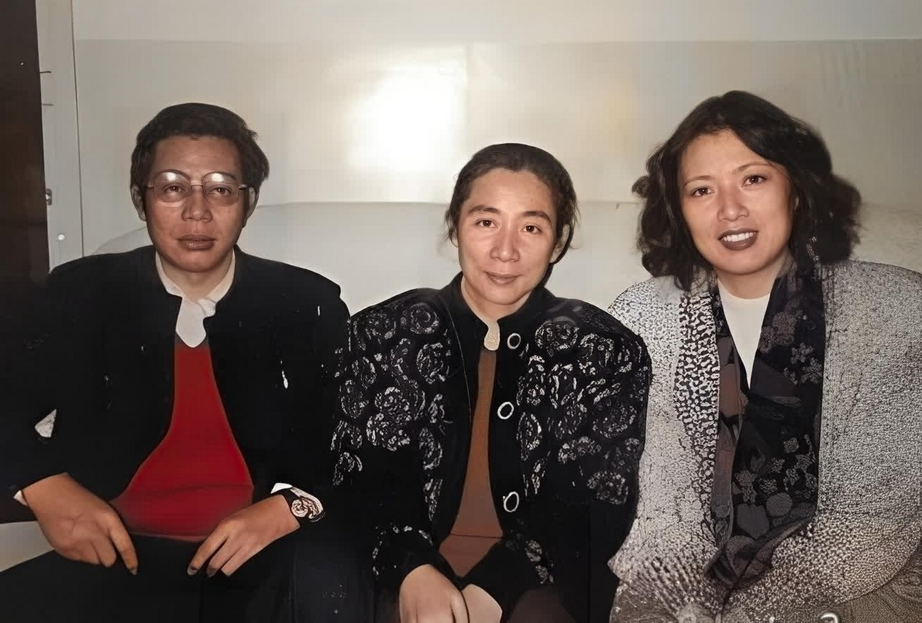 1961年,林豆豆与他的朋友女孩,李讷,聂力和陶斯亮拍了一张罕见的照片!