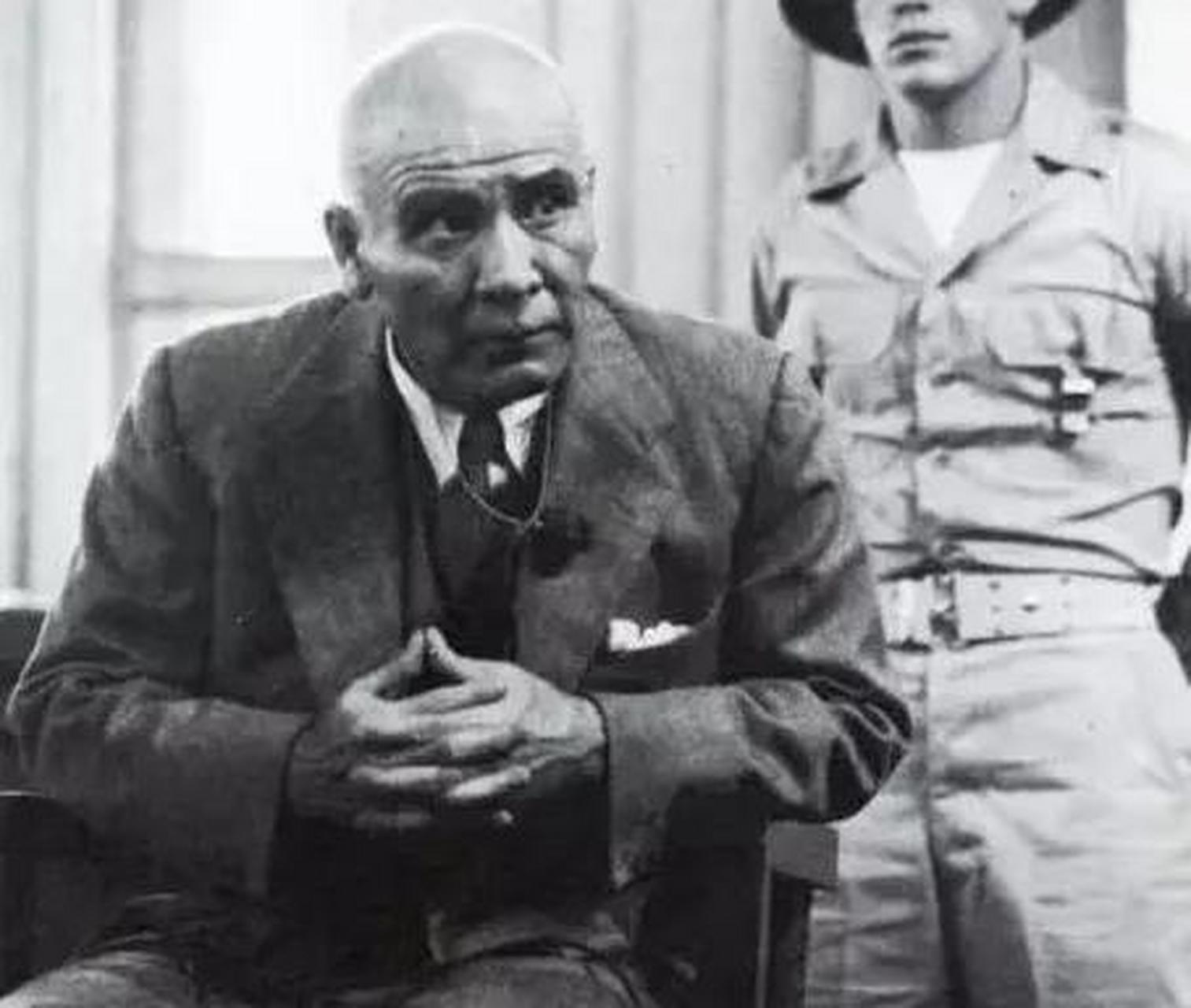 gif创作人# 枪决日军中将:本间雅晴.