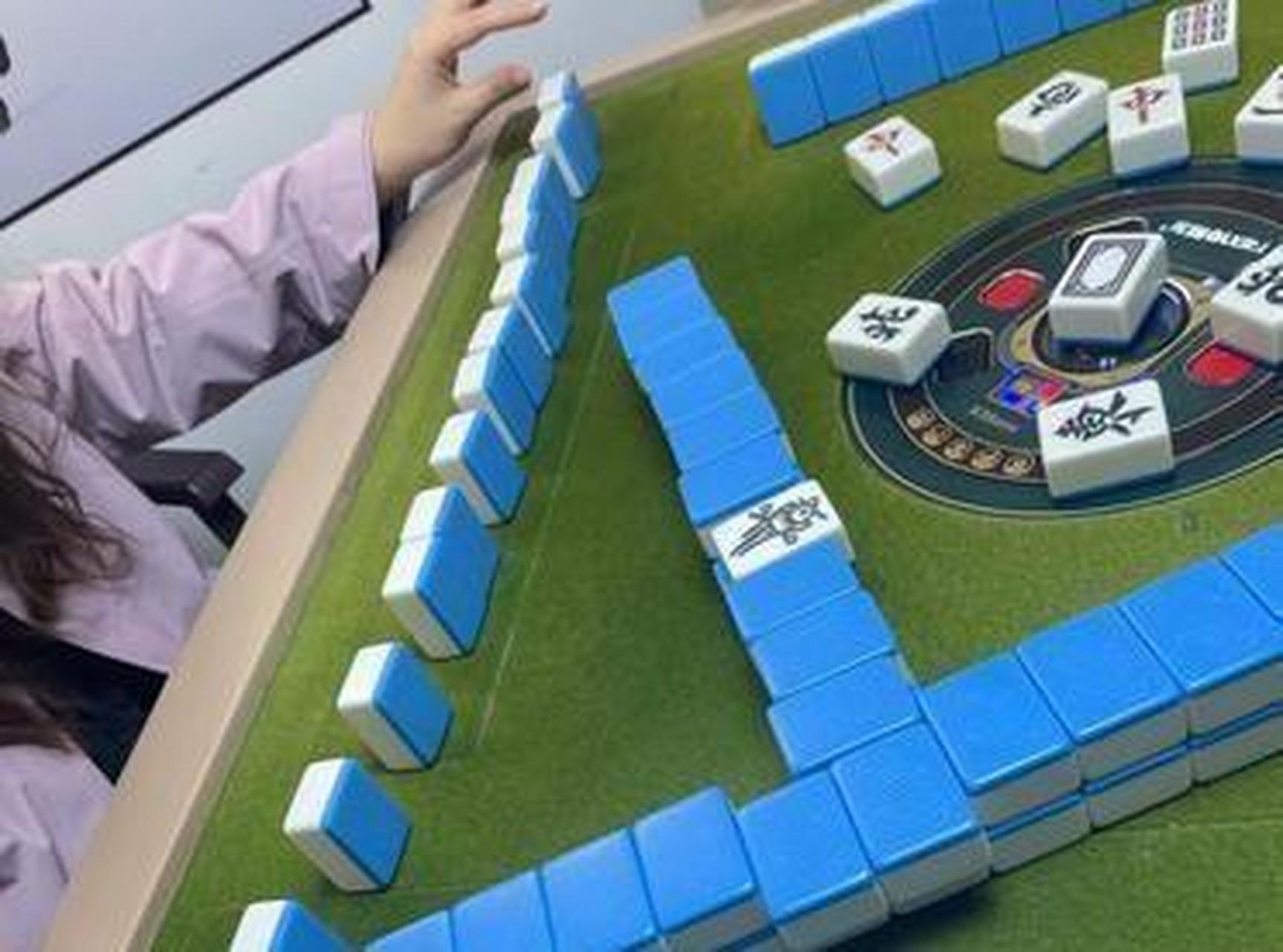 这才是打麻将的高手 #趣图搞笑