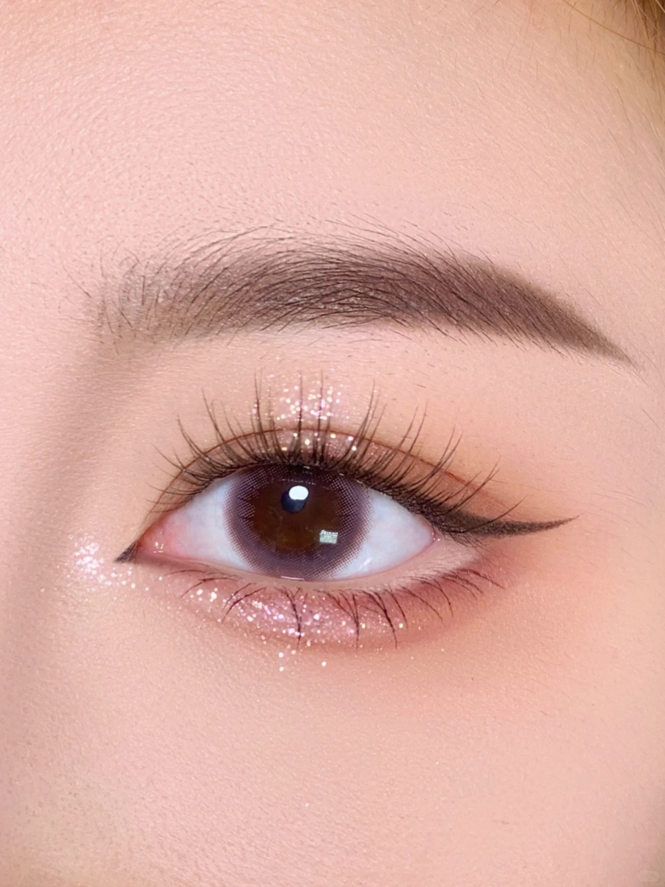 nyx蜜桃乌龙清透眼妆开眼角眼线画法6015 今天的眼妆感jio嫩的