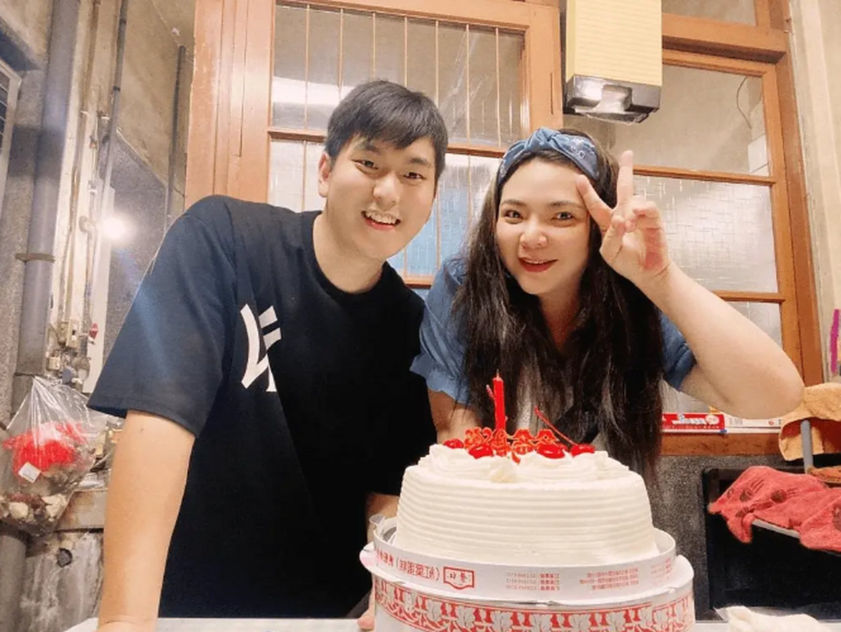 "张可昀自曝被家暴 已经报警并做好当单身妈妈的准备 #小甜甜张可昀