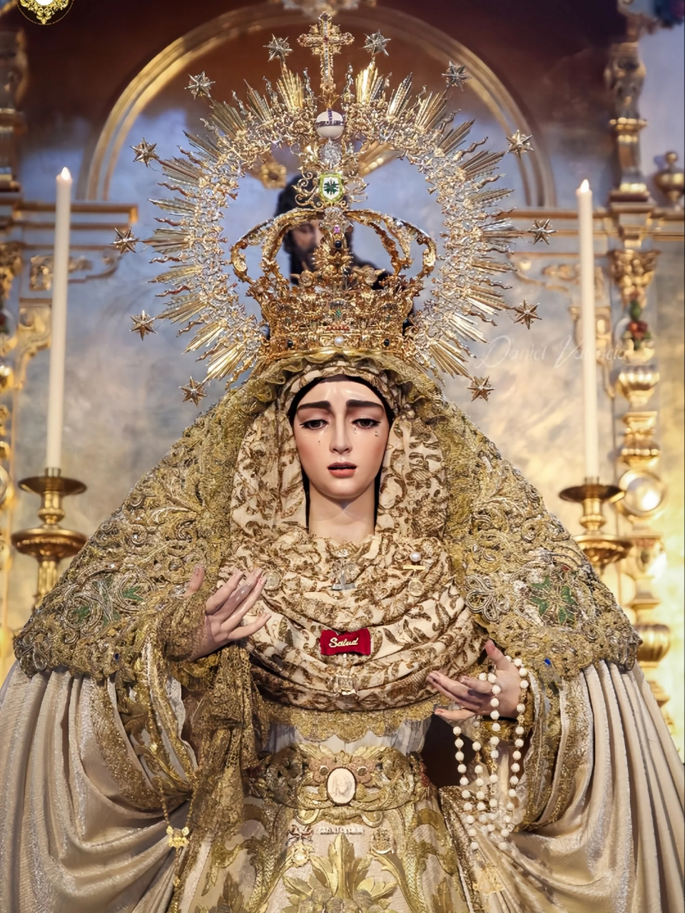 与无玷圣心 immaculate  痛苦圣母 our lady of sorrows,又称七苦圣母