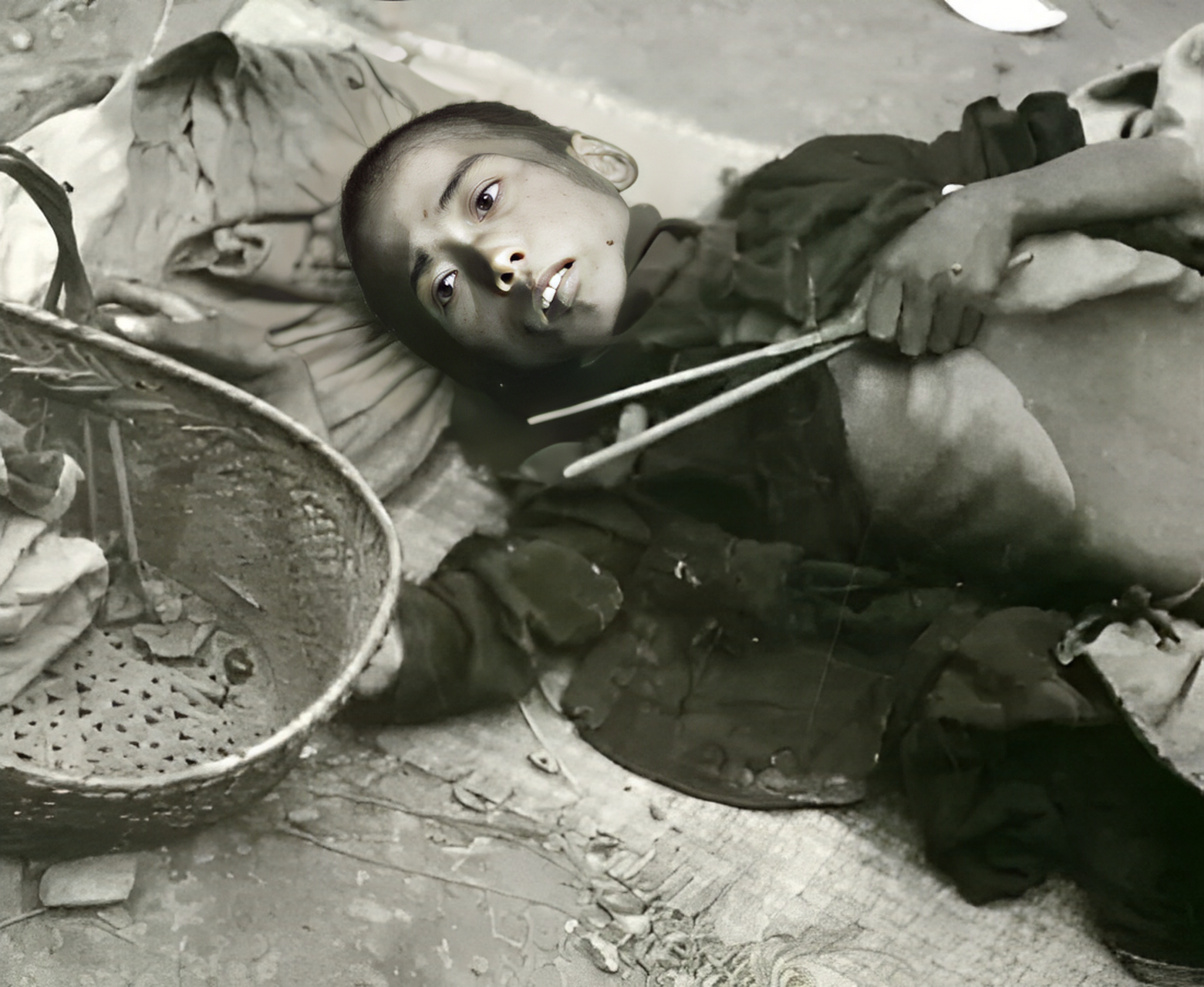 一组1946年,湖南大饥荒期间的留影!