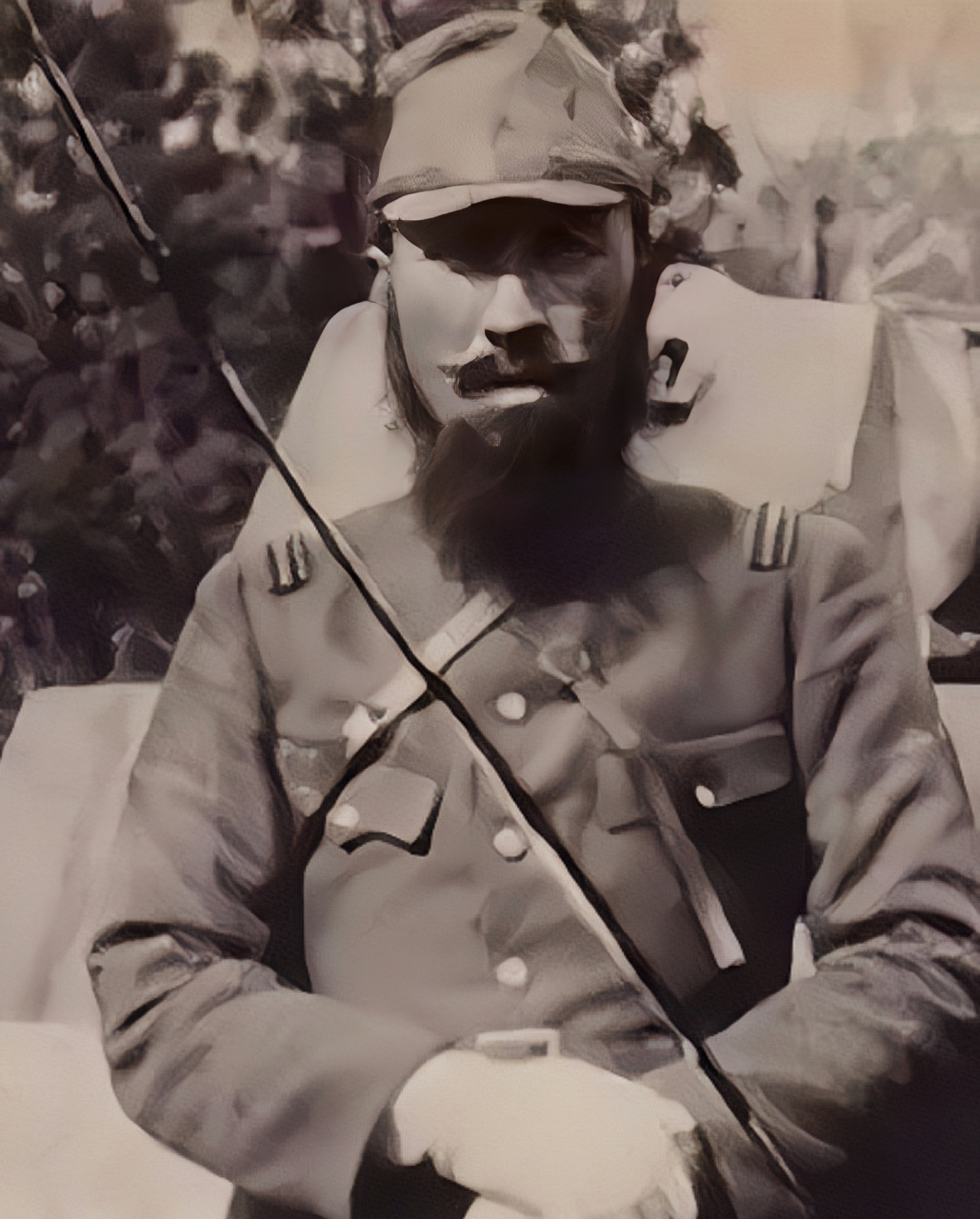 1939年,南昌战役,日本大佐饭野贤十杀害了8名中国士兵.