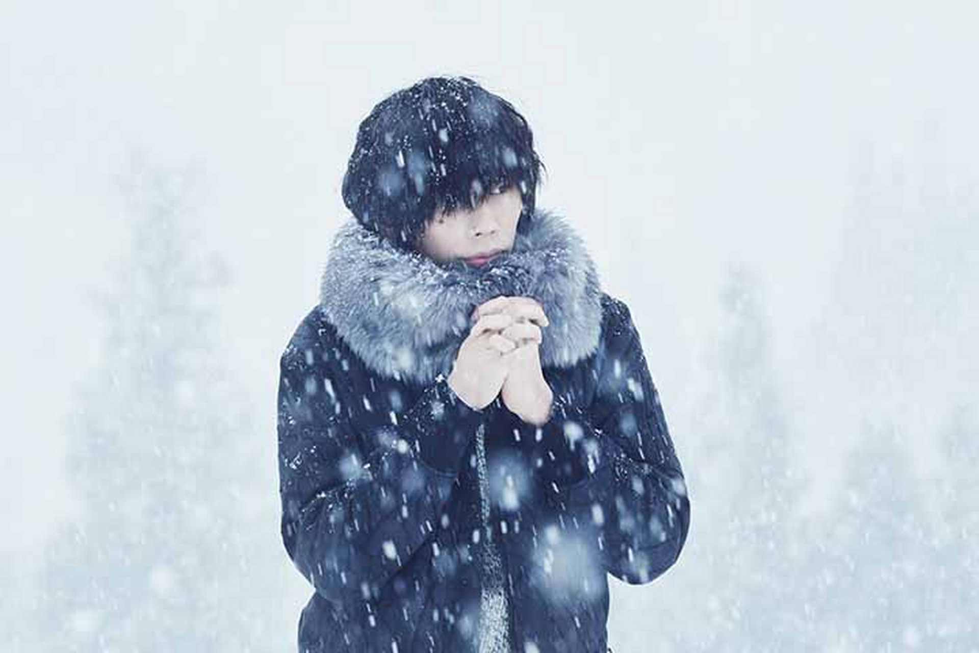 日本乐坛天王米津玄师在2018年推出的《lemon》一曲搭配日剧