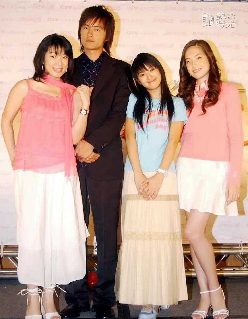 年「恶作剧之吻」开拍记者会,剧中演员赵咏华,郑元畅,林依晨,许玮甯