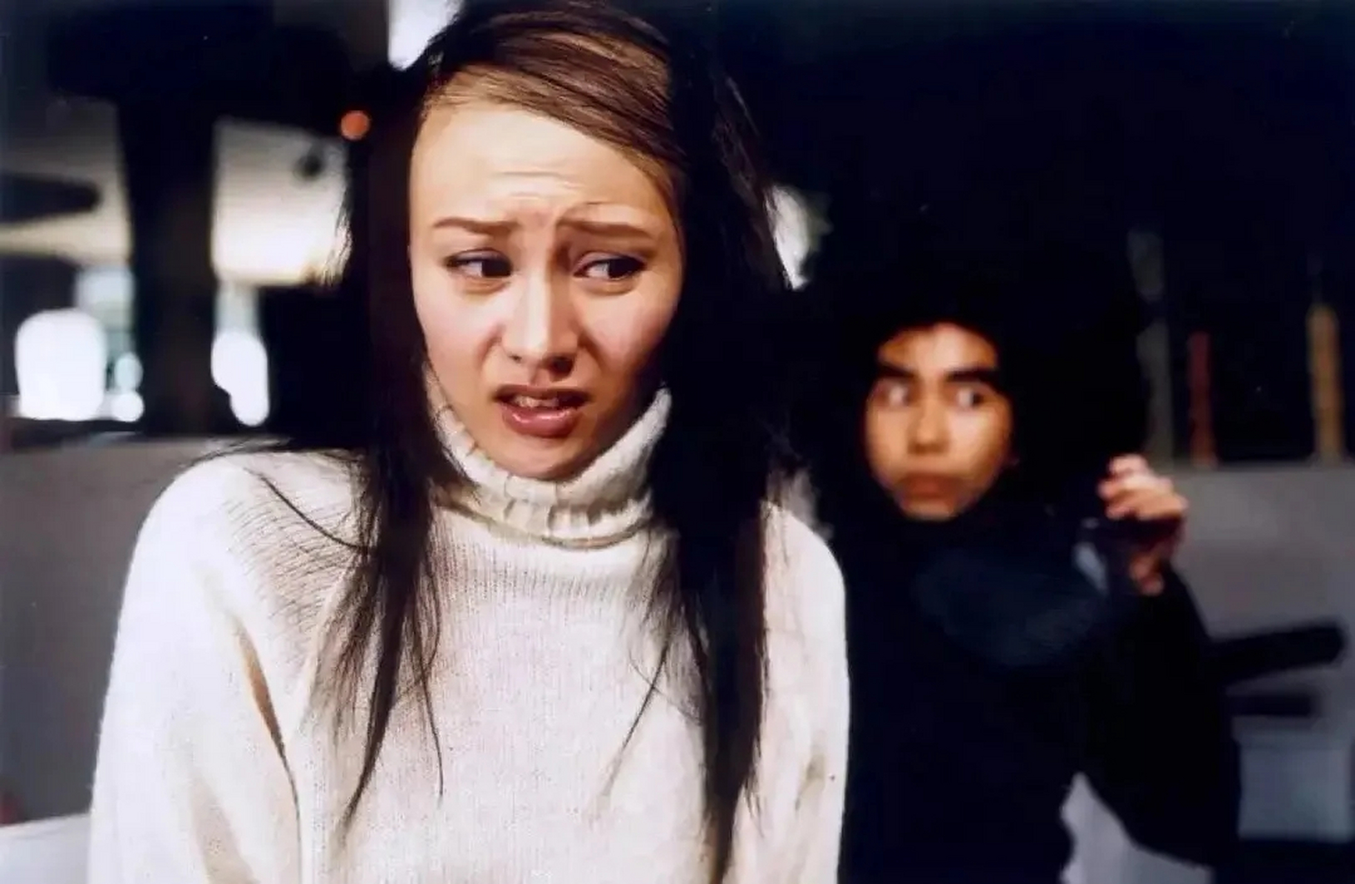 总有盛世美颜的李嘉欣愿意扮丑这真是很放的开了,可能这就是美女的