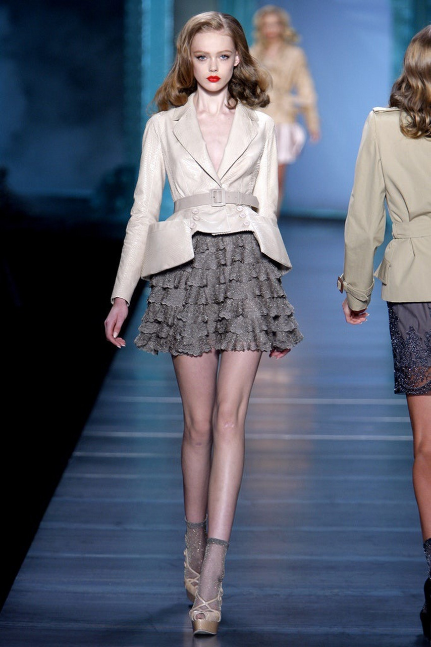 christian dior spring 2010 rtw 深得我心的一场秀,模特好似行走的