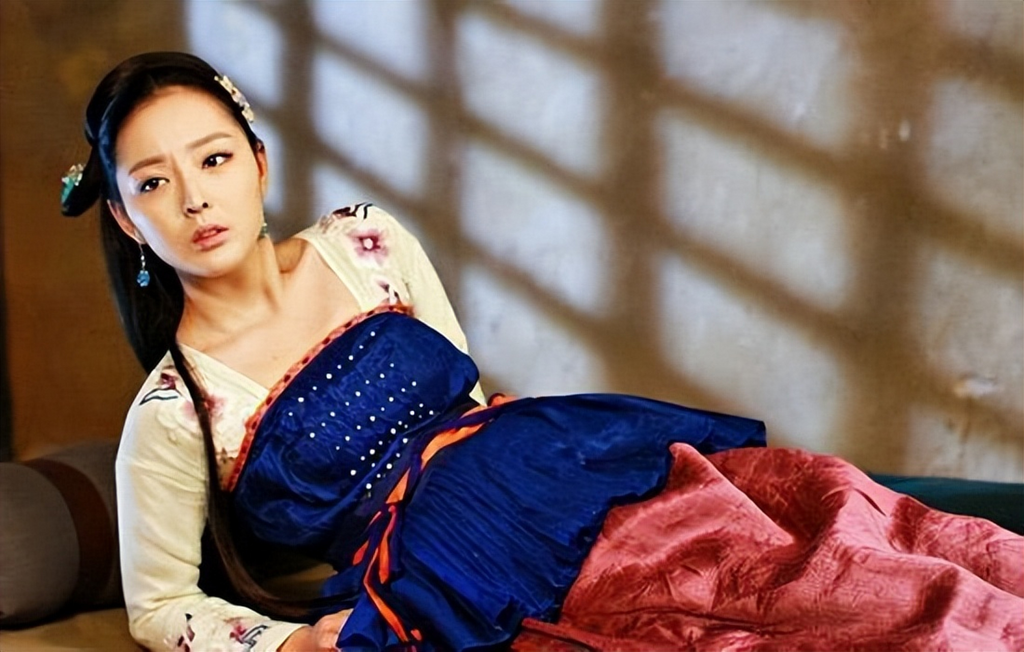 娱乐圈女演员王洁曦(1989—2015) ,身患白血病,最终治疗无效遗憾身亡!