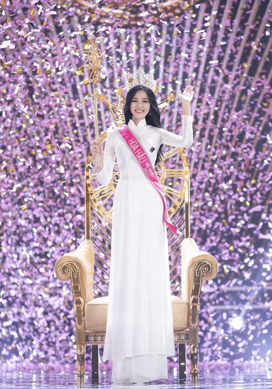2020年越南小姐杜氏河,不论是甜美笑容还是高挑身材,都格外迷人