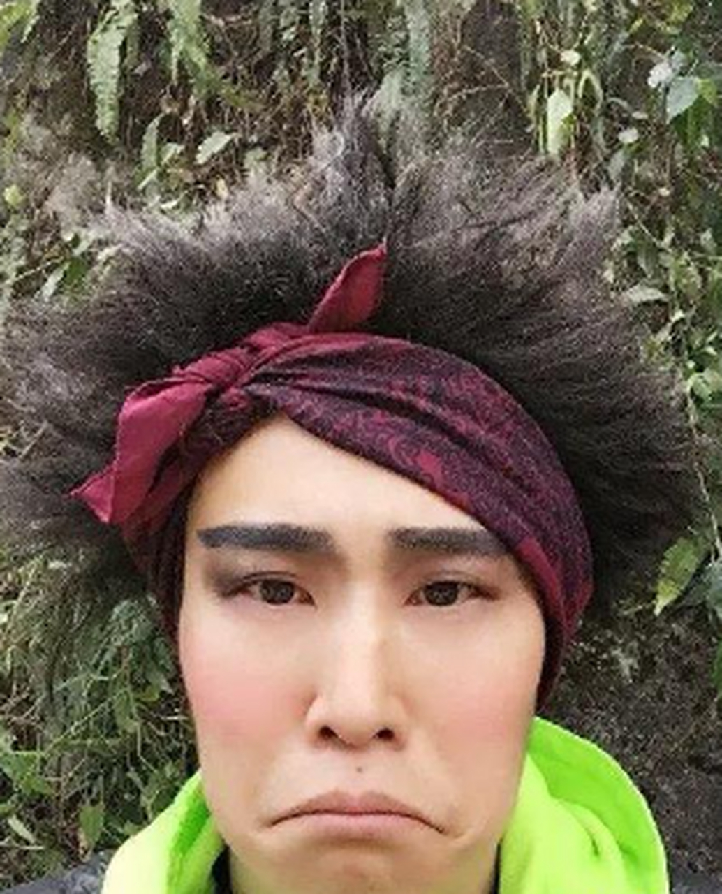 当男明星画了眼线