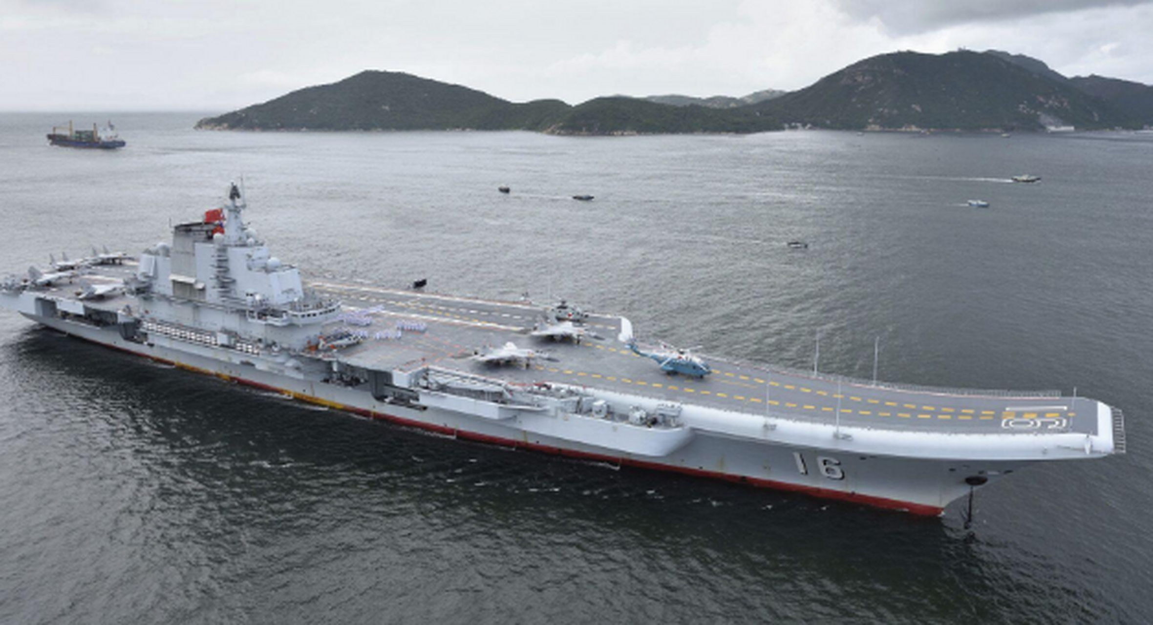 美媒夸张宣称,中国有2艘003型航母在建!这说明了什么?