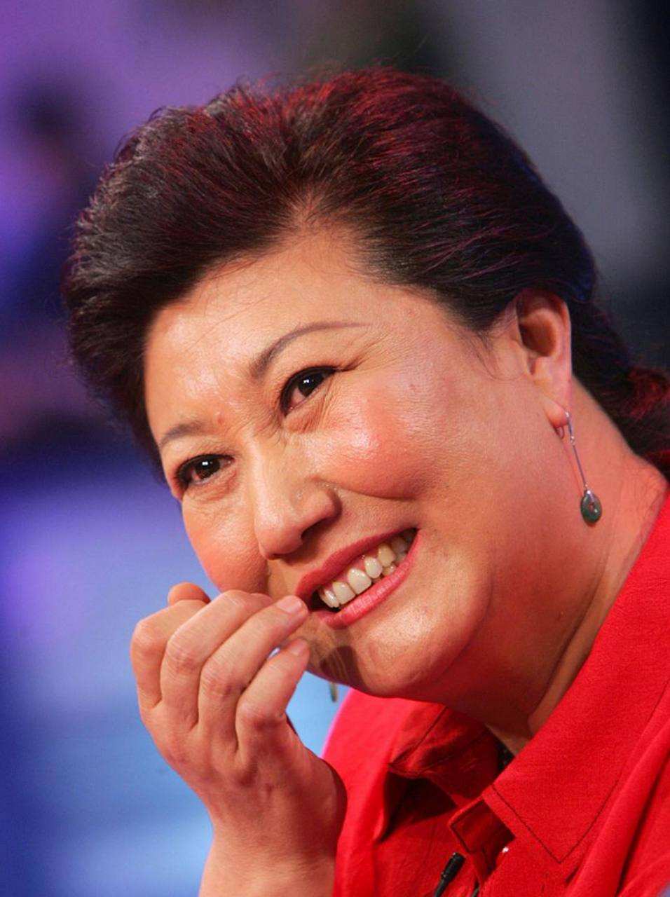 当年,赵本山和高秀敏以小品《卖拐》成为了黄金搭档,红遍大江南北.