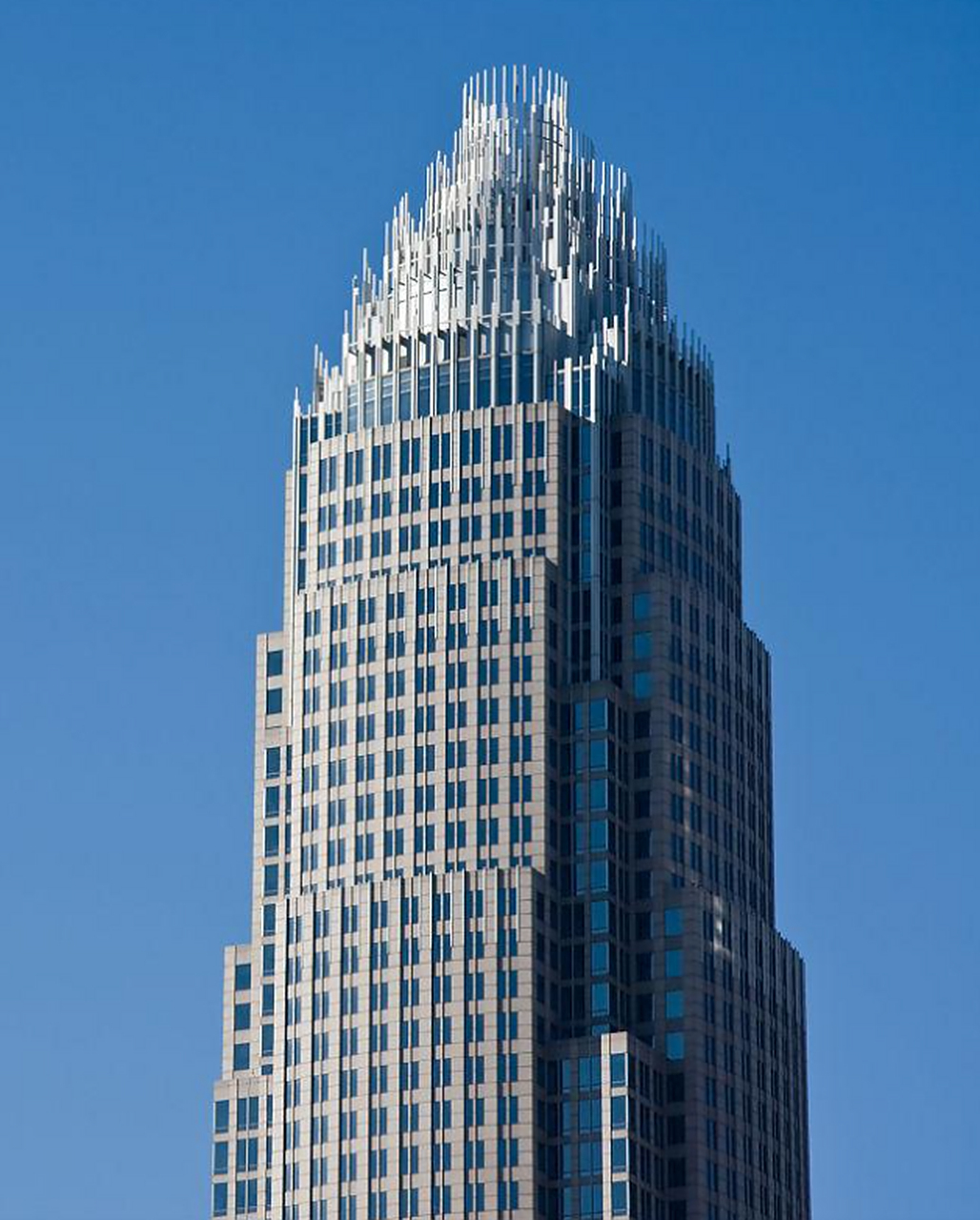 美国高度排名前十的摩天大楼 1,世界贸易中心一号楼:541米.