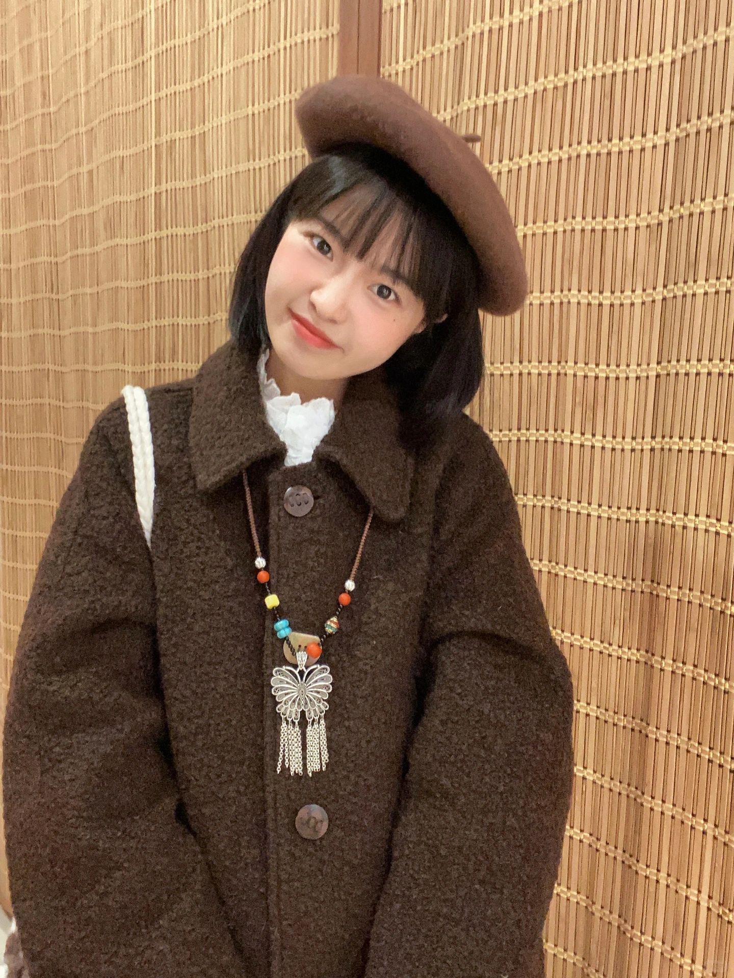 无论是日系穿搭秋冬穿搭叠穿羽绒服女生短发发型小个子穿搭