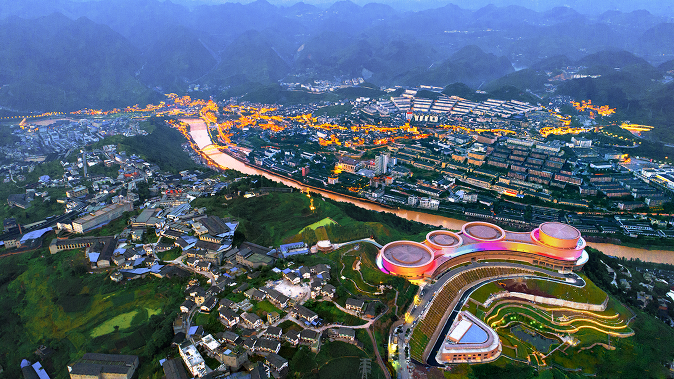 茅台镇核心产区出品,稀缺资源,贵礼名酒让你品味极致口感!