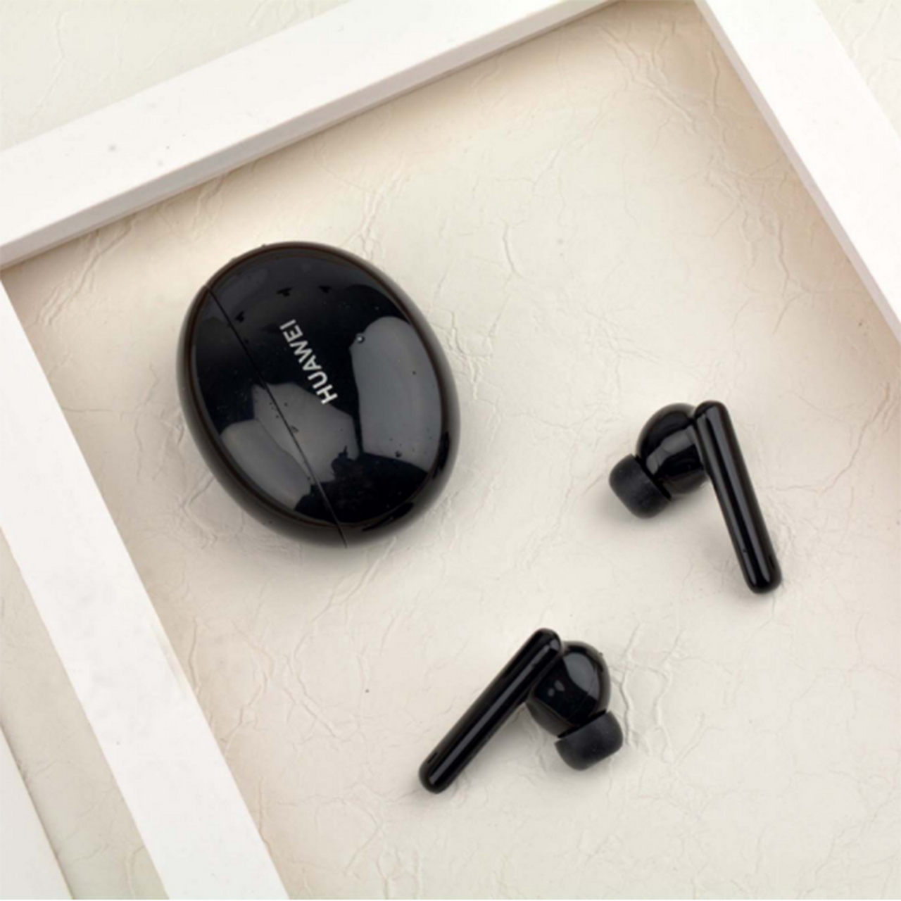 为了能愉快的听歌,我给自己安排了这款华为freebuds4i蓝牙耳机,体验了