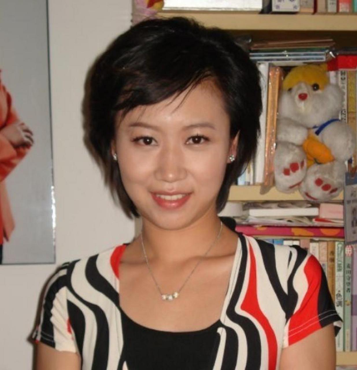 短短一天后,一场无情的车祸,带走新婚中的魏笑,也带走祁骥余生的光.