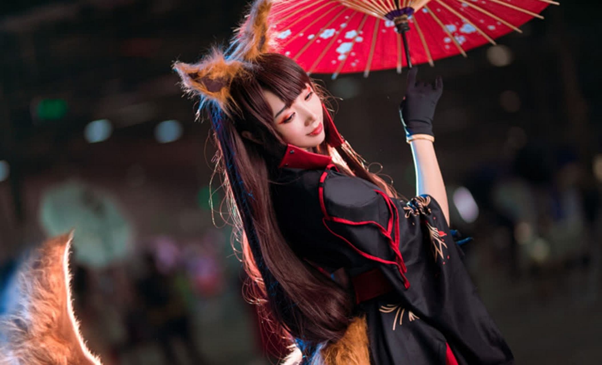 cos秀#《碧蓝航线》舰娘赤城cos写真,九尾狐造型的舰娘人气很高!