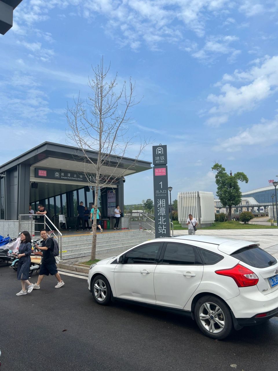 长沙到湘潭的地铁开了个寂寞 十块钱从长沙到湘大的初体验 体验感非常