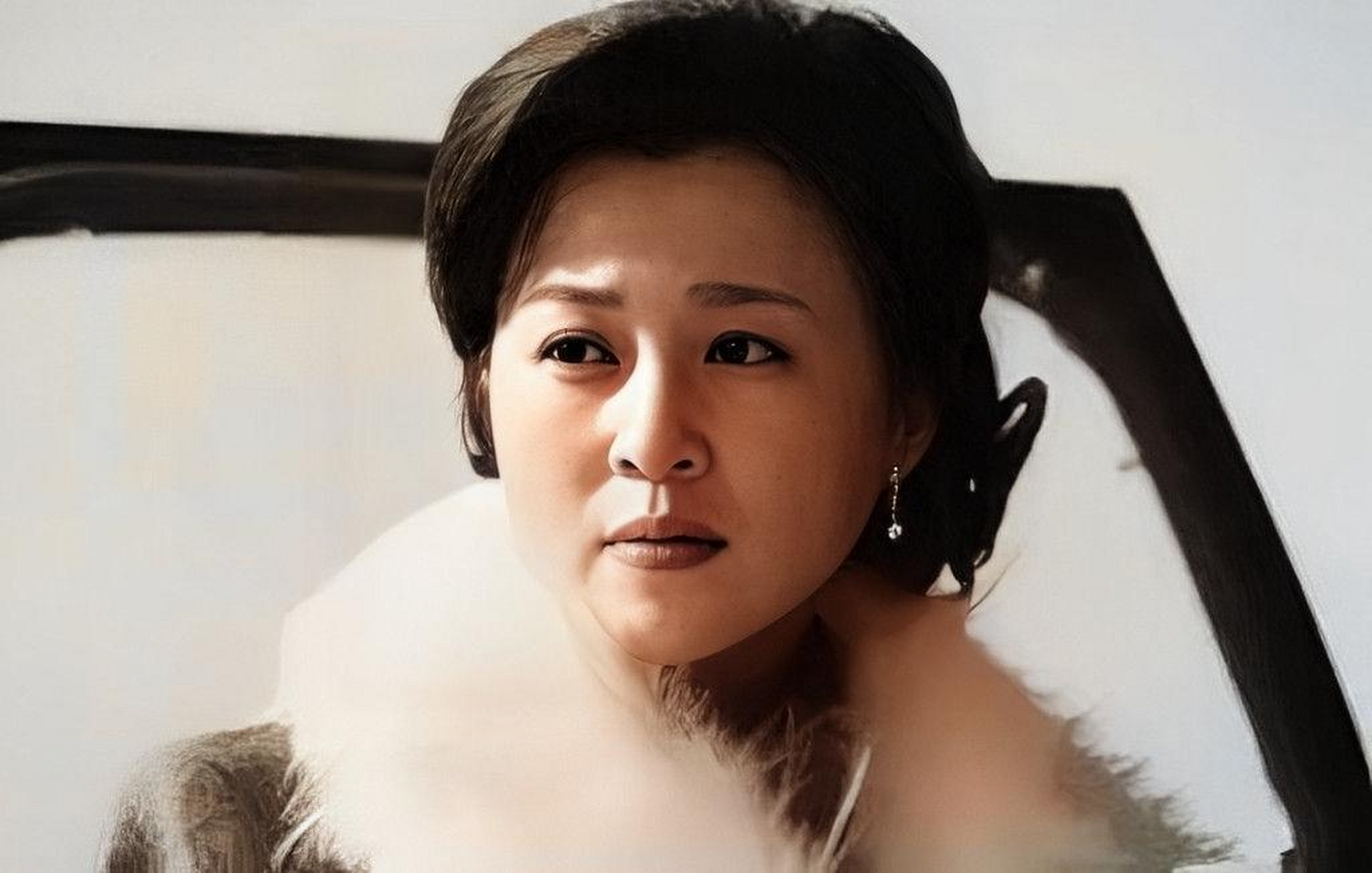 由于他们的年龄相差近30岁,阎锡山喜欢声称阎慧卿是