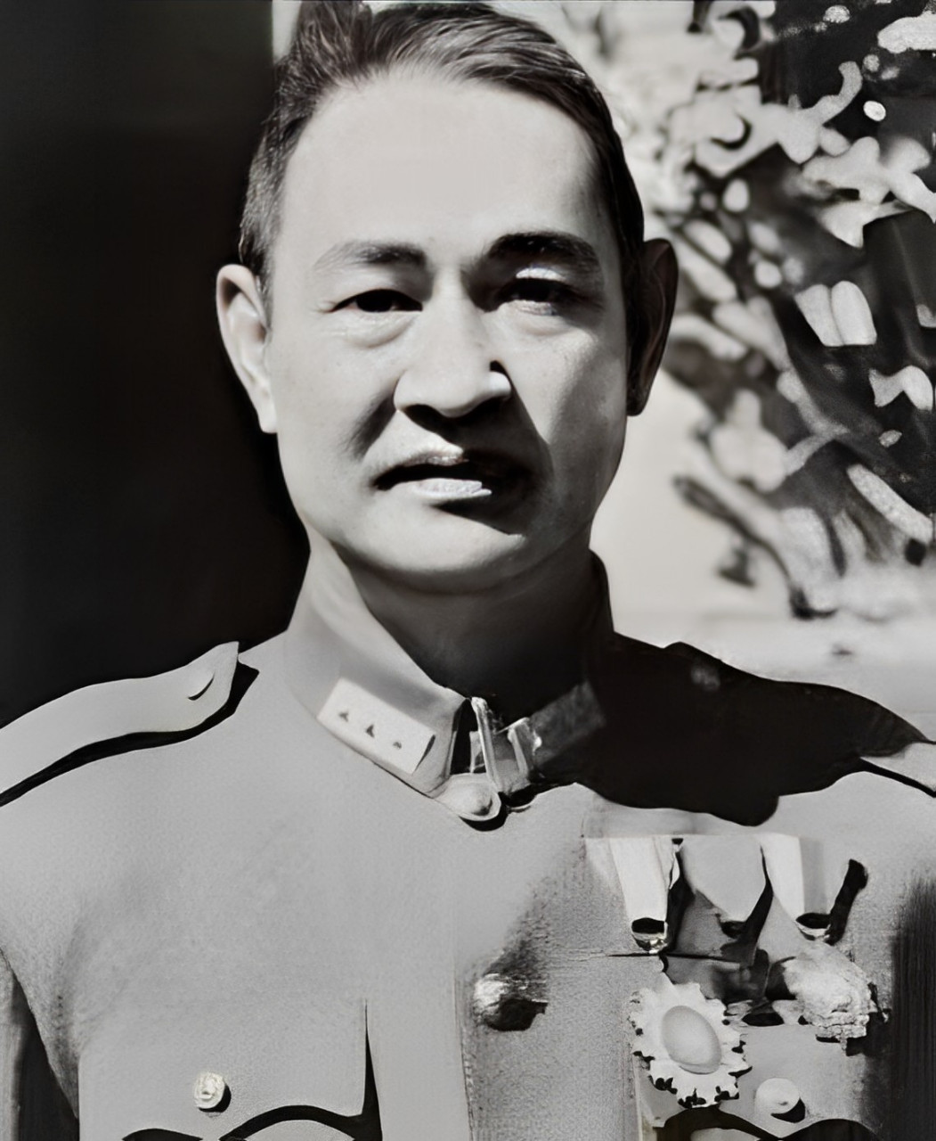 1949年初,国民党宪兵司令张镇拒绝了程潜起义的邀请,他说:"我是江总