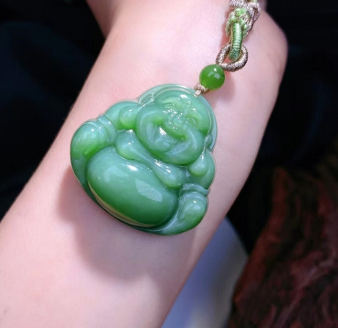 点击头像看直播##和田玉#天然和田玉俄罗斯碧玉 正庄佛公吊坠 料子