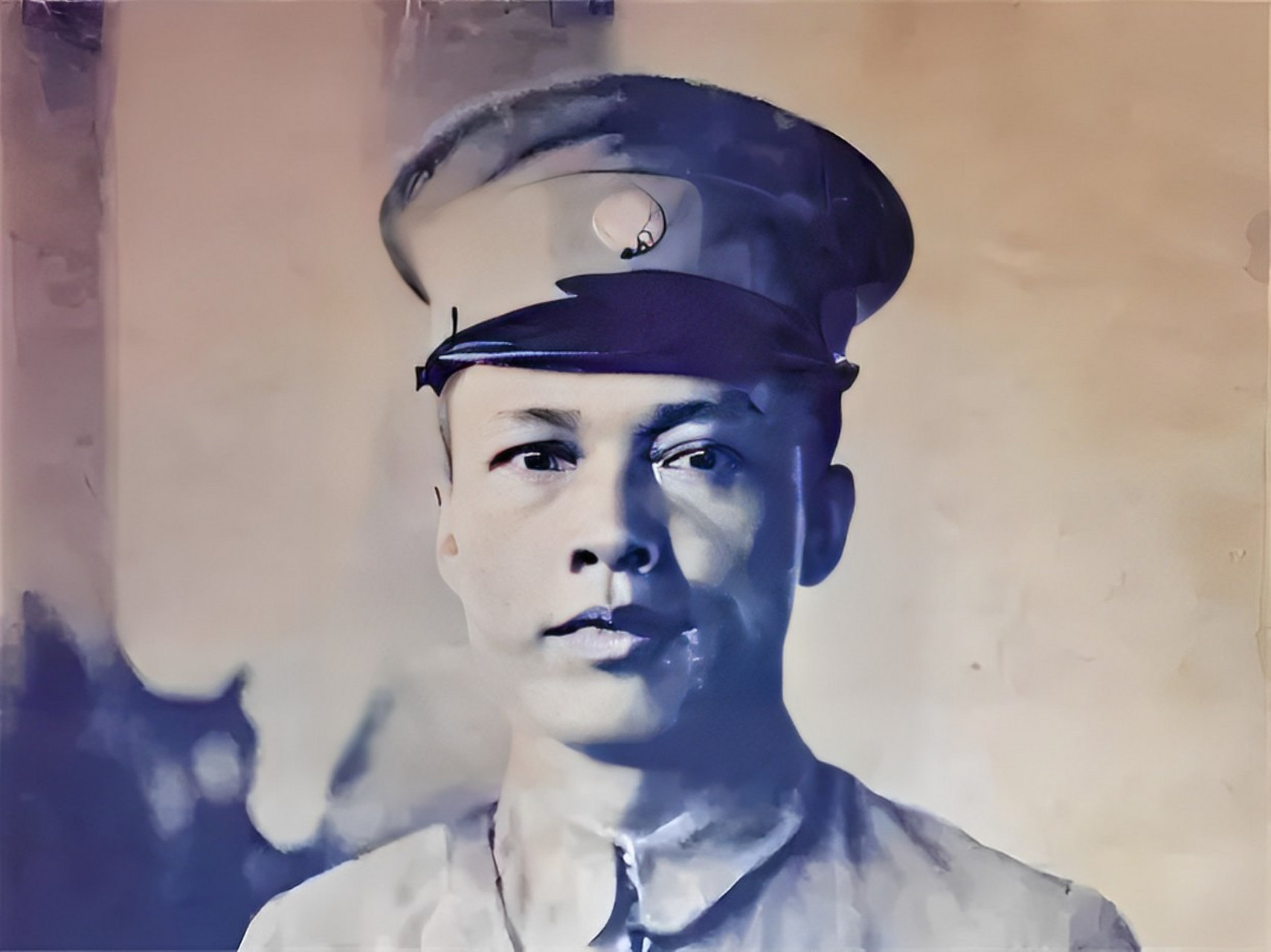 1919年,连长·陈济棠看到了演员莫秀英,以为她在益子,于是向她求婚.