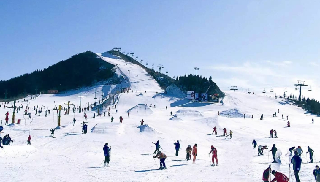 在山东冬天去哪玩(山东冬天去哪玩暖和又便宜)