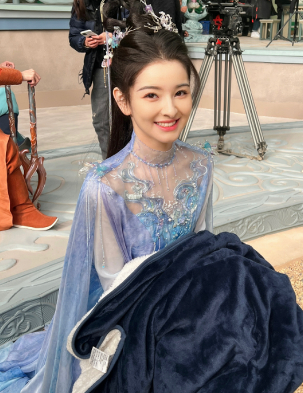 今日份甜妹来了哦,张雪菡这套东海公主的仙女裙太美了 #七时吉祥