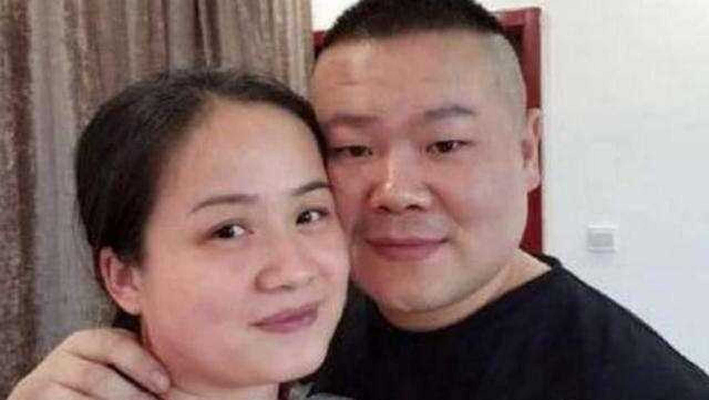 岳云鹏妻子郑敏是某医院的一名护士,出生在一个知识分子家庭.