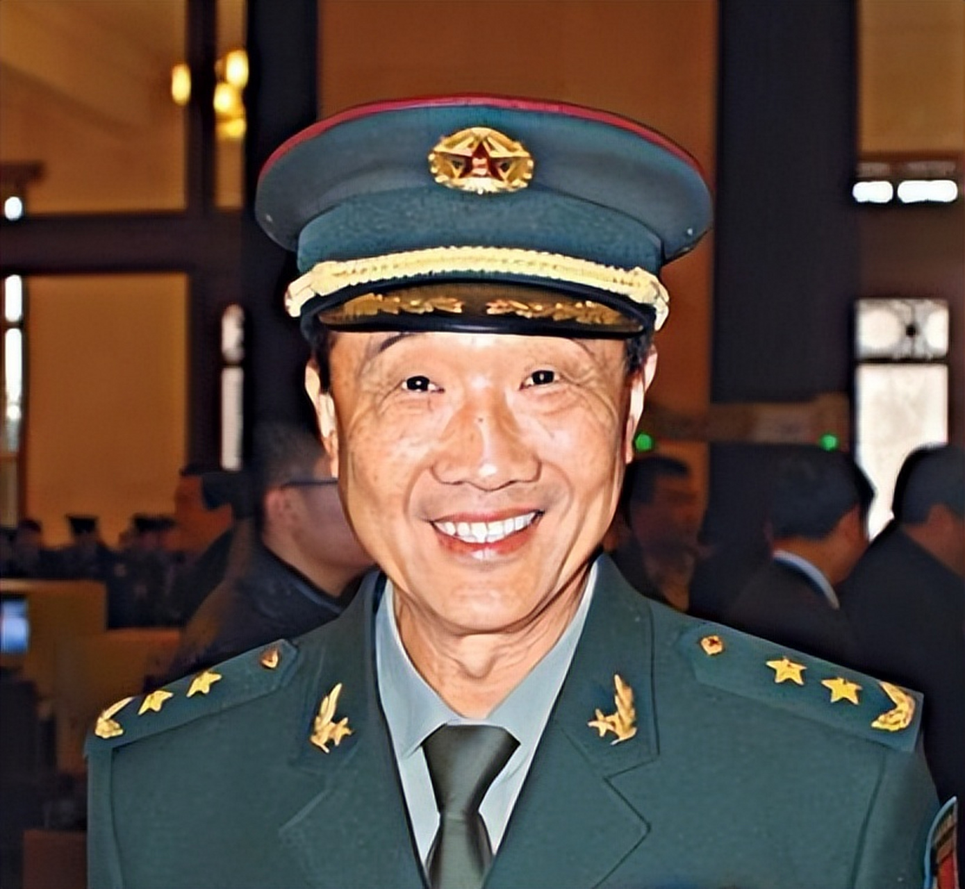 徐小岩:他是开国元帅之子,曾保送清华,拥有中将军衔,今年75岁.