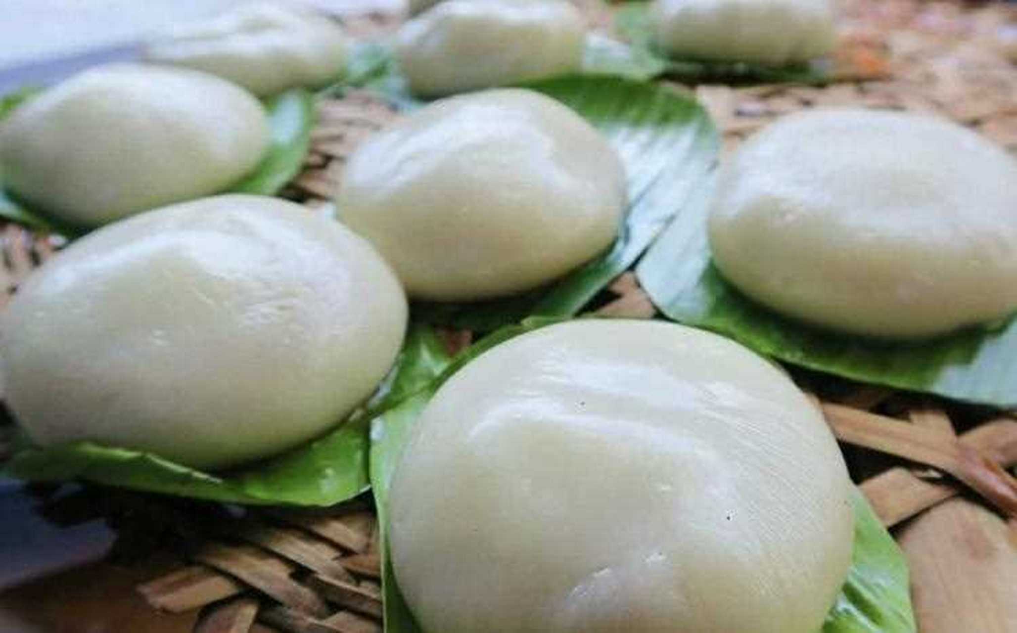 平南这个西江畔的小城,最具特色的美食菜包粿.[猪头]