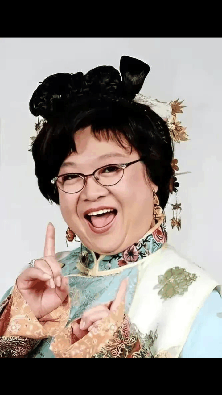 gif创作人# 真是太可惜了,虽然他不是特别的漂亮