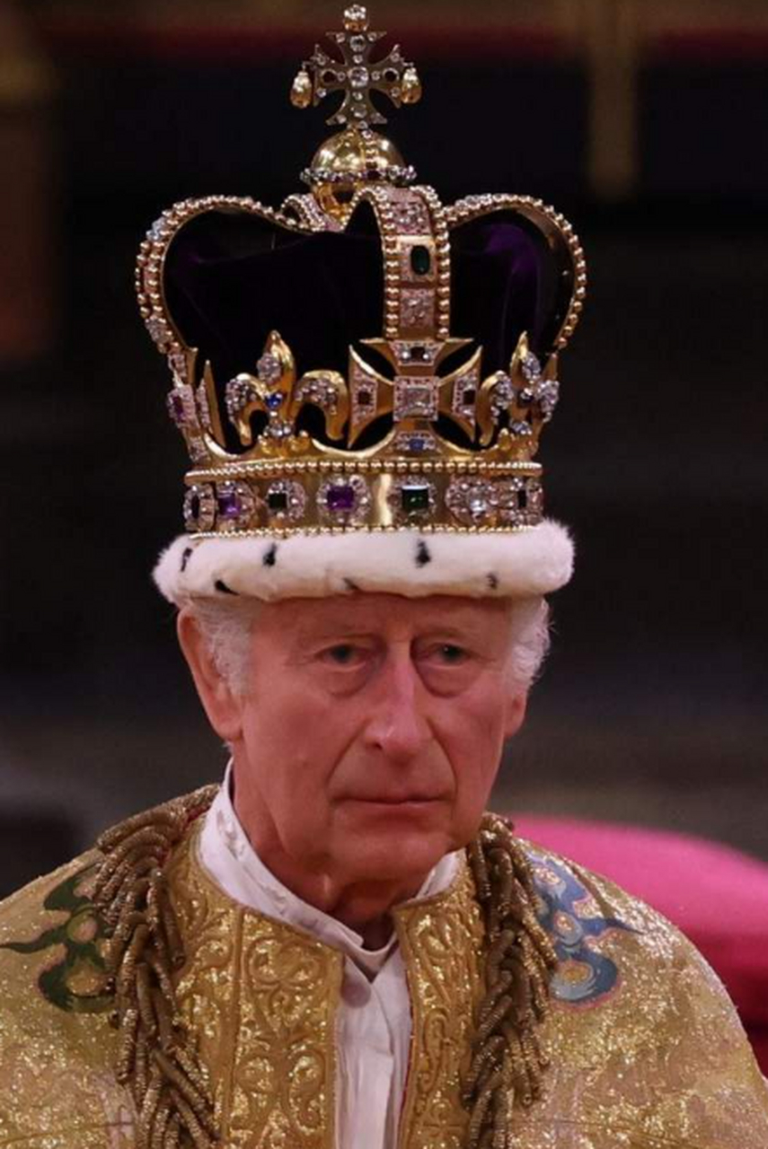多图回顾英王查尔斯三世奢华的加冕礼  5月6日,英国国王查尔斯三世在