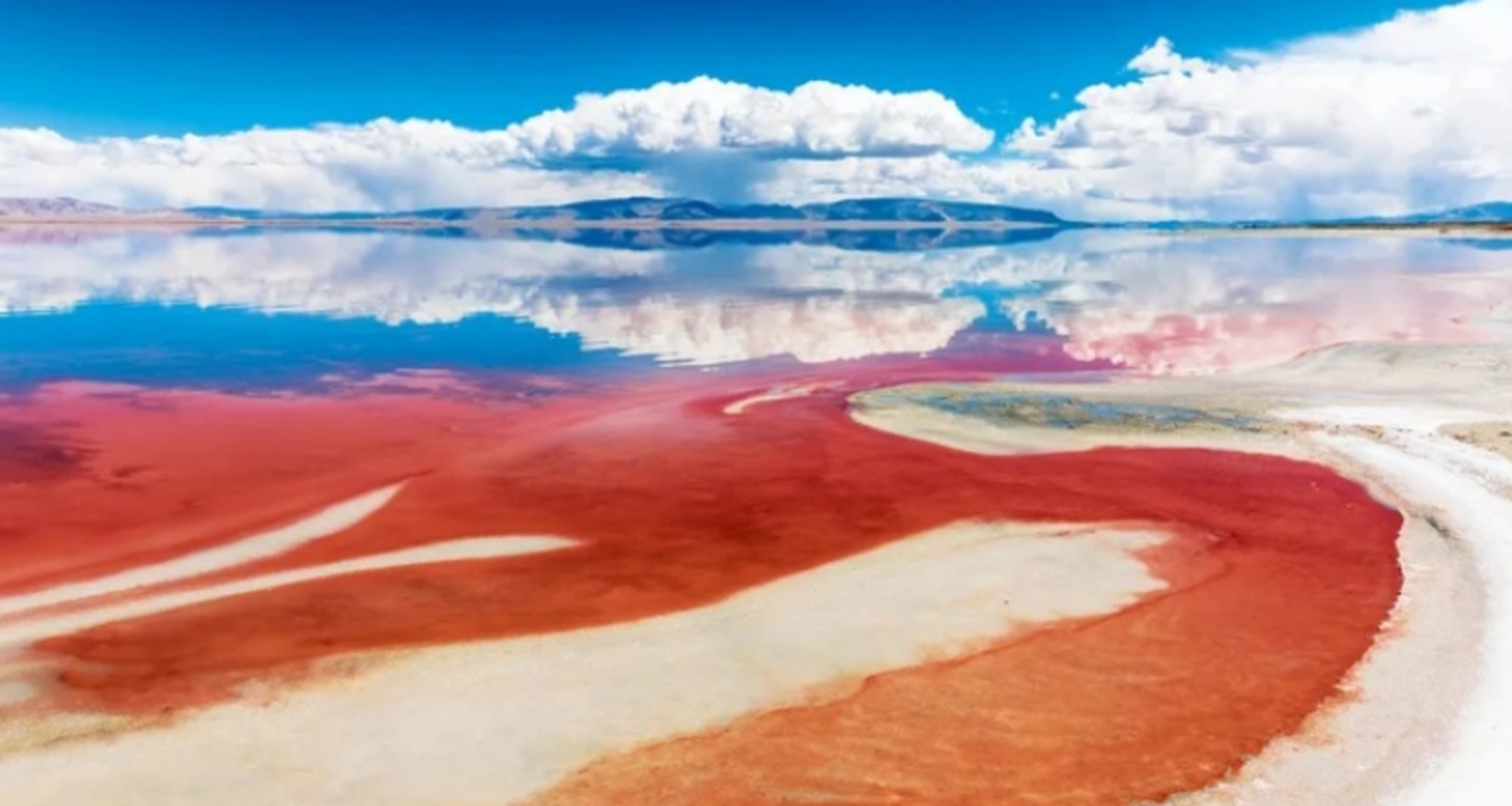 世界最神奇自然奇观 玫瑰湖——塞内加尔 一个粉红色的椭圆形湖泊宁静