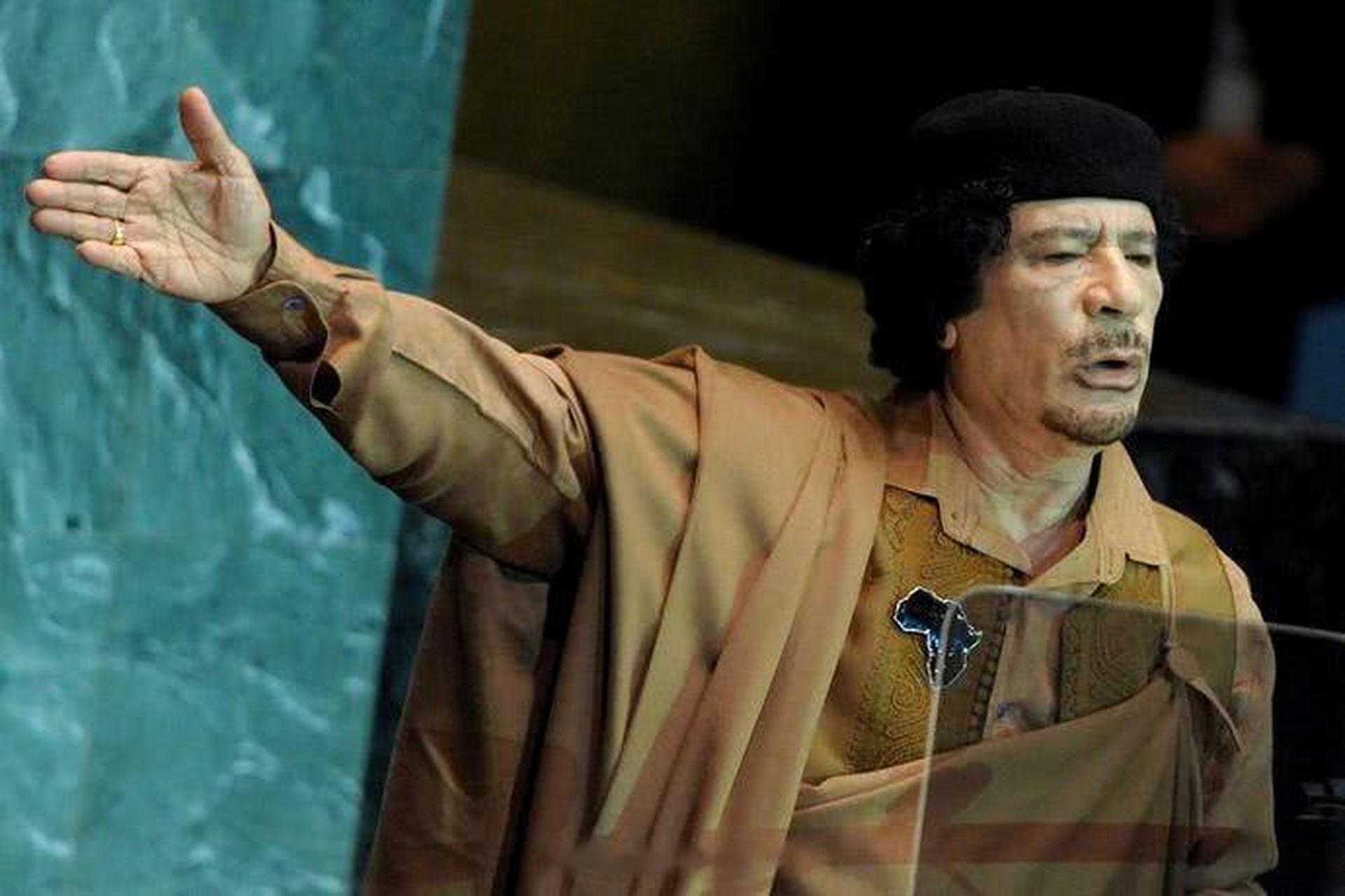 不懂就问:为撒网友要称卡扎菲为 "卡大佐"?