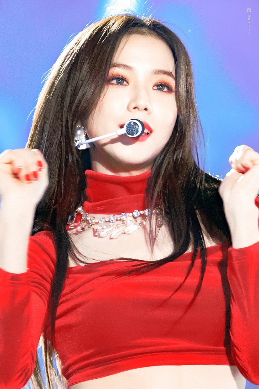 金智秀3月31日solo出道 yg官宣!金智秀3月31日将solo出道.