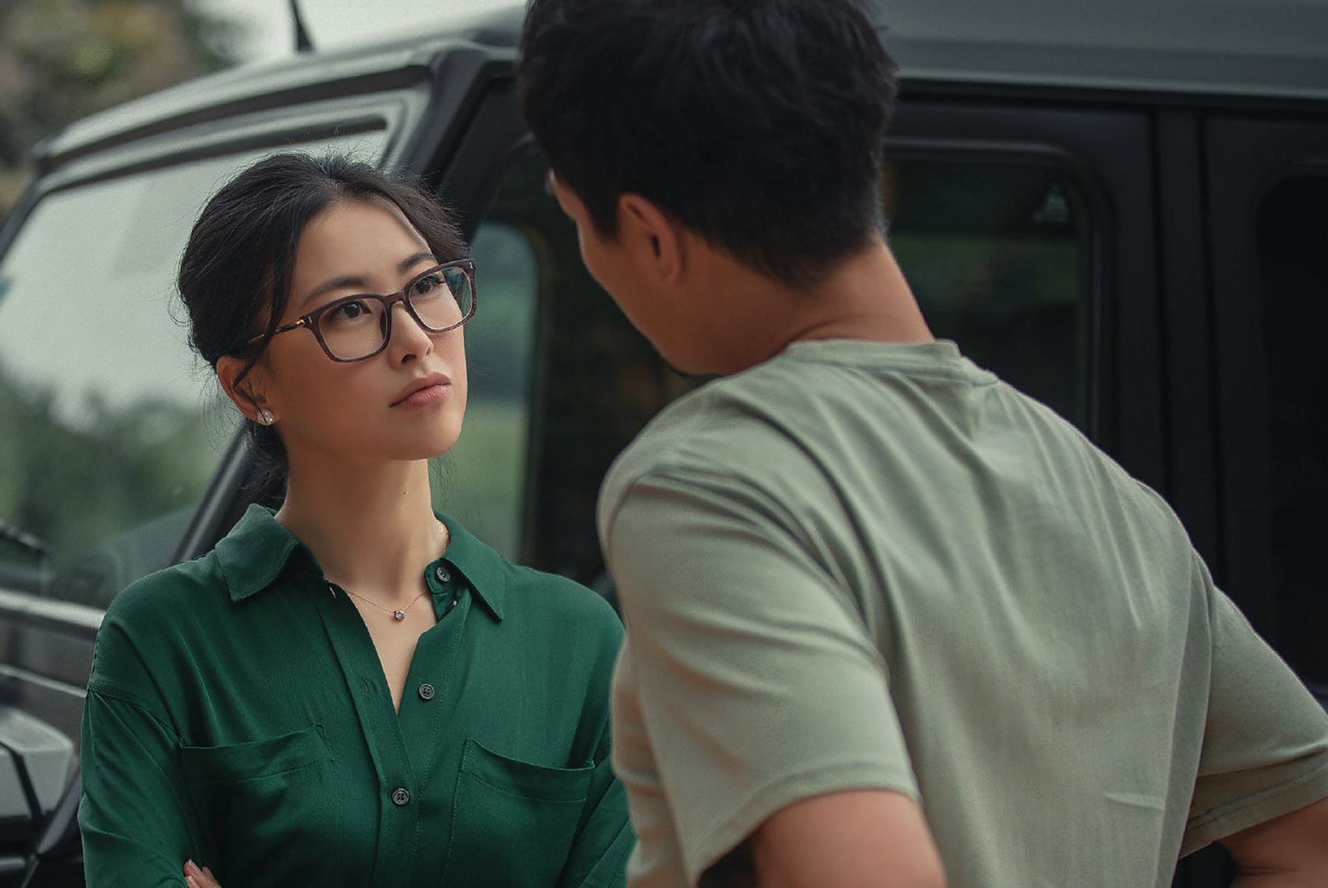 戚薇,祐宁,朱珠,高圣远,张峻宁,何政军等主演的《一起深呼吸》是一部